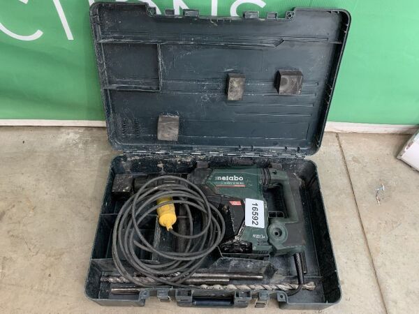 UNRESERVED Metabo KHEV 5-40 Demolition Drill