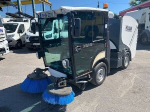 2016 Boschung S2 Articulated Compact Sweeper