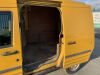 UNRESERVED 2006 Ford Transit Connect - 8