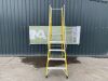 UNRESERVED Clow 1.39M 5 Step Fibreglass Podium Ladder - 3