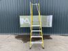 UNRESERVED Clow 1.39M 5 Step Fibreglass Podium Ladder - 3