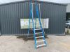 UNRESERVED Lyte 2.7M 8 Step Fibreglass Platform Ladder - 3