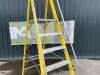 UNRESERVED Clow 1.68M 6 Step Fibreglass Platform Ladder - 5