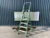 UNRESERVED Little Giant 1.15M 4 Step Fibreglass Platform Ladder