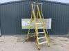 UNRESERVED Clow 1.68M 6 Step Fibreglass Platform Stepladder - 2