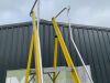 UNRESERVED Clow 1.68M 6 Step Fibreglass Platform Stepladder - 6