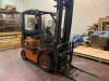 2002 Nissan 1.5 Gas Forklift - 7