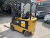 Daewoo Electric Forklift c/w Charger - 3