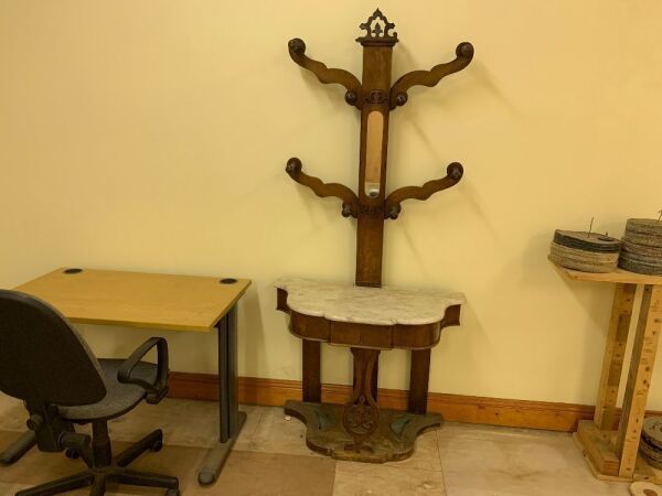 Large Antigue Marble Top Tabe/Hat Stand