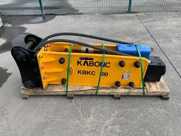 UNUSED KBKC-100 Hydraulic Breaker c/w Chisel & Pipes