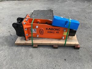 UNUSED KBKC-45 Hydraulic Breaker c/w Chisel & Pipes