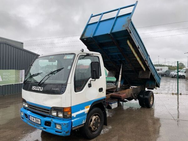 UNRESERVED 2005 Isuzu NQR70 7.5T Tipper