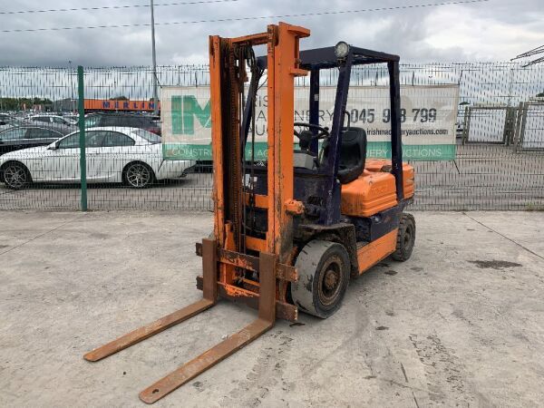 UNRESERVED 1992 Toyota 5FD20 2T Diesel Forklift c/w Forks