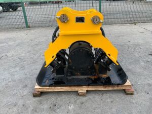 UNRESERVED UNUSED KBKC 04 Hydraulic Excavator Compaction Plate