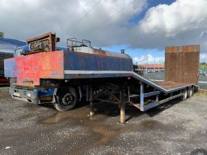 UNRESERVED Twin Axle 37FT Low Loader c/w Hydraulic Ramp & Winch