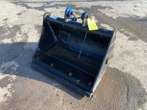 NEW 2FT Bucket (1.5T-1.8T)