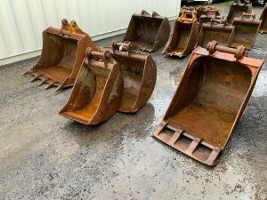 UNRESERVED 4 x Excavator Buckets (3ft, 2.5ft & 1.5ft - 45mm & 2ft - 50mm)