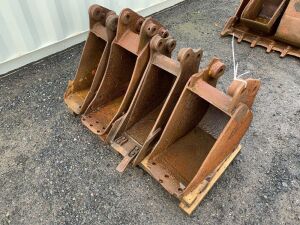 UNRESERVED 4 x Trench Buckets