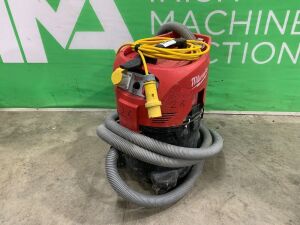 UNRESERVED Milwaukee 110v Vacuum