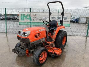 UNRESERVED Kubota STV36 Hydrostatic Compact Tractor c/w Kubota 60" Cutting Deck