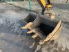 2012 Komatsu PC26MR-3 Zero Tail 2.7T Excavator c/w 2 x Buckets - 25