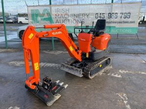 Kubota K008-3 Micro Excavator c/w 2 x Buckets