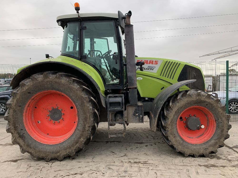 2009 Claas Axion 850 4WD Tractor c/w Front Linkage | ONLINE TIMED AUCTION  DAY ONE - Ireland's Monthly Plant & Machinery Auction - Ends From   Wednesday 14th December - Irish Machinery Auctions