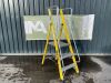 UNRESERVED Clow 3 Step 0.85M Podium Ladder - 3