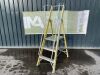 UNRESERVED Clow 3 Step 0.85M Podium Ladder