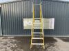 UNRESERVED Clow 6 Step 1.68M Podium Ladder - 2