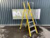 UNRESERVED Clow 4 Step 1.13M Podium Ladder - 3