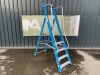 UNRESERVED Lyte 5 Step 2.05M Podium Ladder - 3