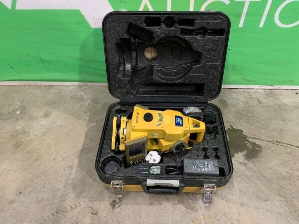 Topcon GTS720 Total Station
