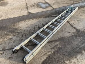 UNRESERVED Tubesca Extension Ladder