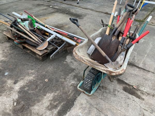 UNRESERVED Wheel Barrow & Large Selection Of Landscaping Equipment