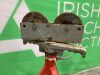 UNRESERVED 2 x Pipe Tripods & 4" Latch Vice - 4