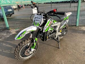 Saker Falcon Pitbike 50cc Dirt Bike