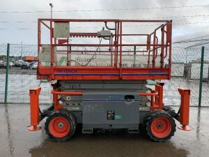 2007 Skyjack 68/32 RT Diesel Scissor Lift