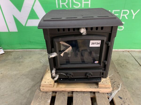 UNRESERVED Large Cast Iron Stove