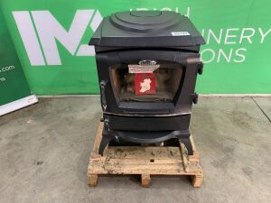 UNRESERVED Stanley Stove