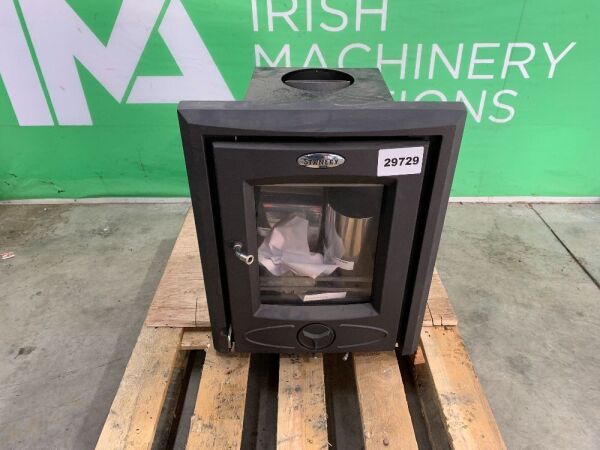 UNRESERVED Small Stanley Stove