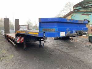 UNRESERVED 2009 Nooteboom Tri Axle Low Loader c/w Ramps & Neck Ramps