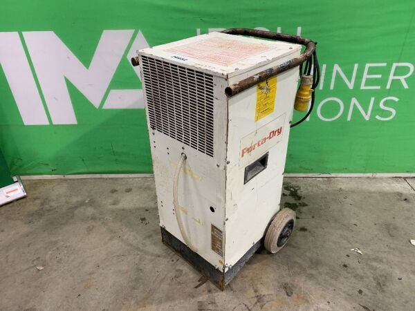 UNRESERVED Calorex Portable Dehumidifier