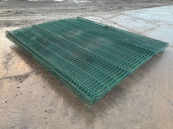 10 x Paladin V-Mesh Fencing Panels