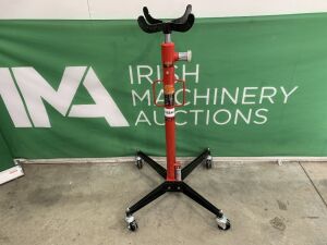 UNRESERVED Pacini 600KG Transmission Jack