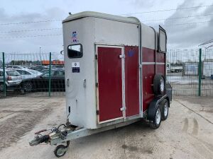 UNRESERVED Ifor Williams HB505R Twin Axle Horse Box