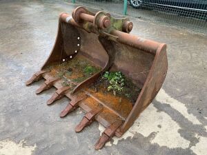 UNRESERVED Tighe 5FT Ditching Bucket (65mm)