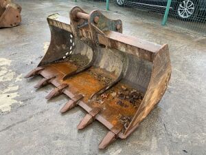 UNRESERVED Tighe 6FT Ditching Bucket (65mm)