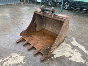 UNRESERVED 3.5FT Digging Bucket (50mm)