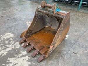 UNRESERVED 3FT Digging Bucket (65mm)